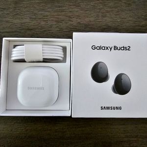 Galaxy earbuds 2